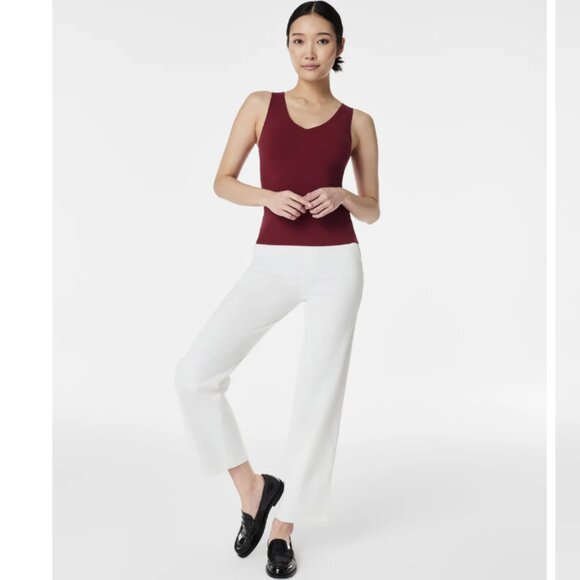 NWT SPANX Fit-to-You V-Neck Tank Red - Picture 3 of 9